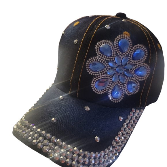 Women's Rhinestone Flower Baseball Cap - Picture 3 of 6